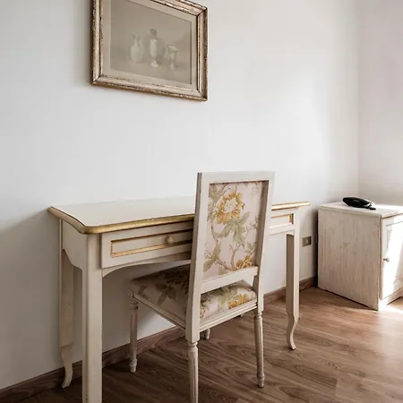 Szálloda Resart Iacomus Bologna