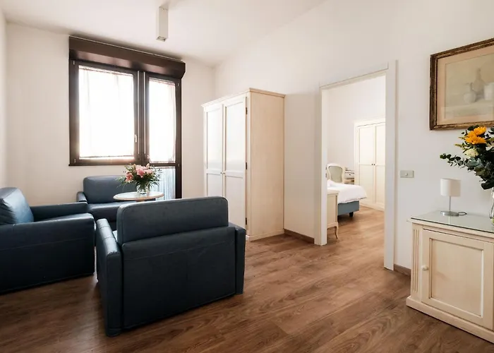 Resart Iacomus Hotel