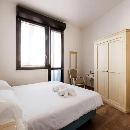 Resart Iacomus * Bologna